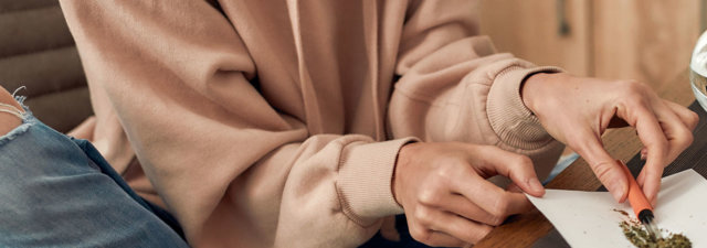 How to Make a Cheap Ass Bong [And Get REALLY High…]